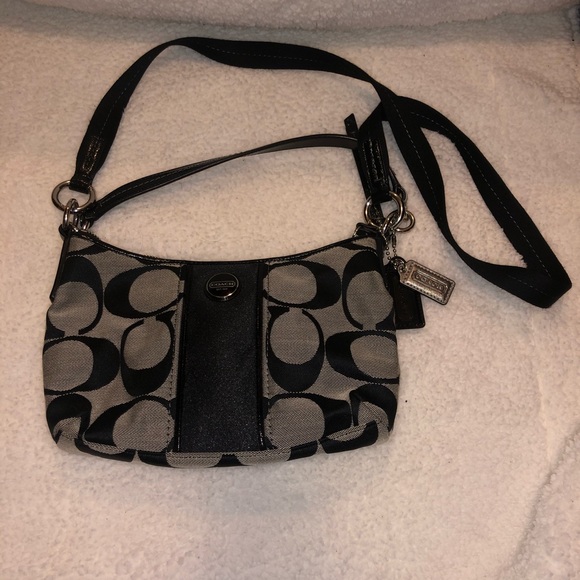 Coach Handbags - Authentic Coach crossbody shoulder bag